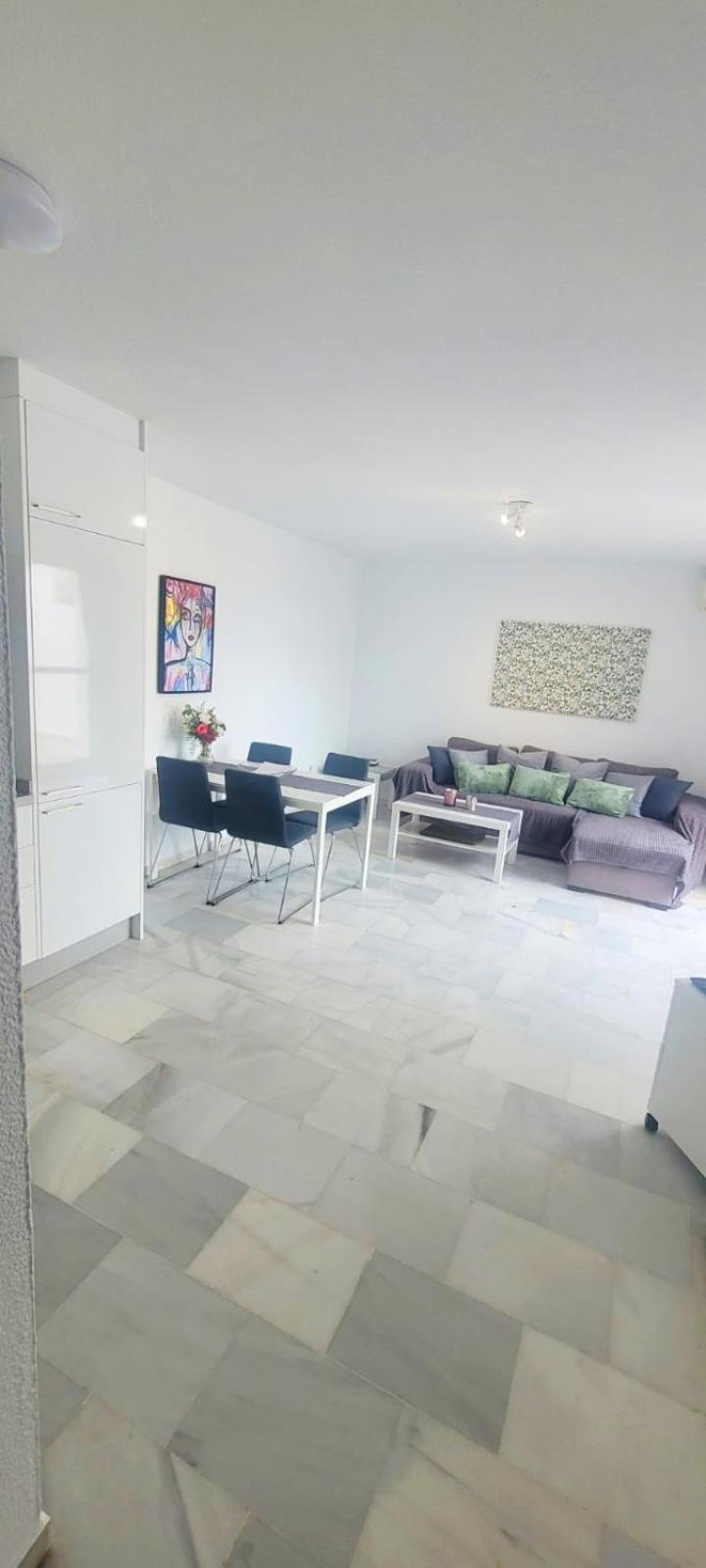 Delightful 2 Bed, Pueblo Evita Benalmádena Exterior foto