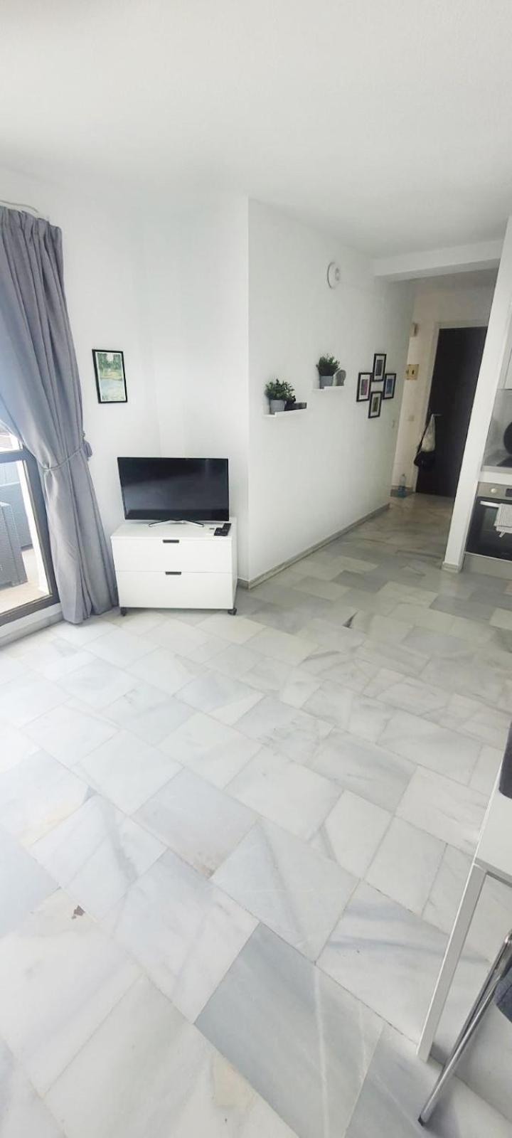 Delightful 2 Bed, Pueblo Evita Benalmádena Exterior foto