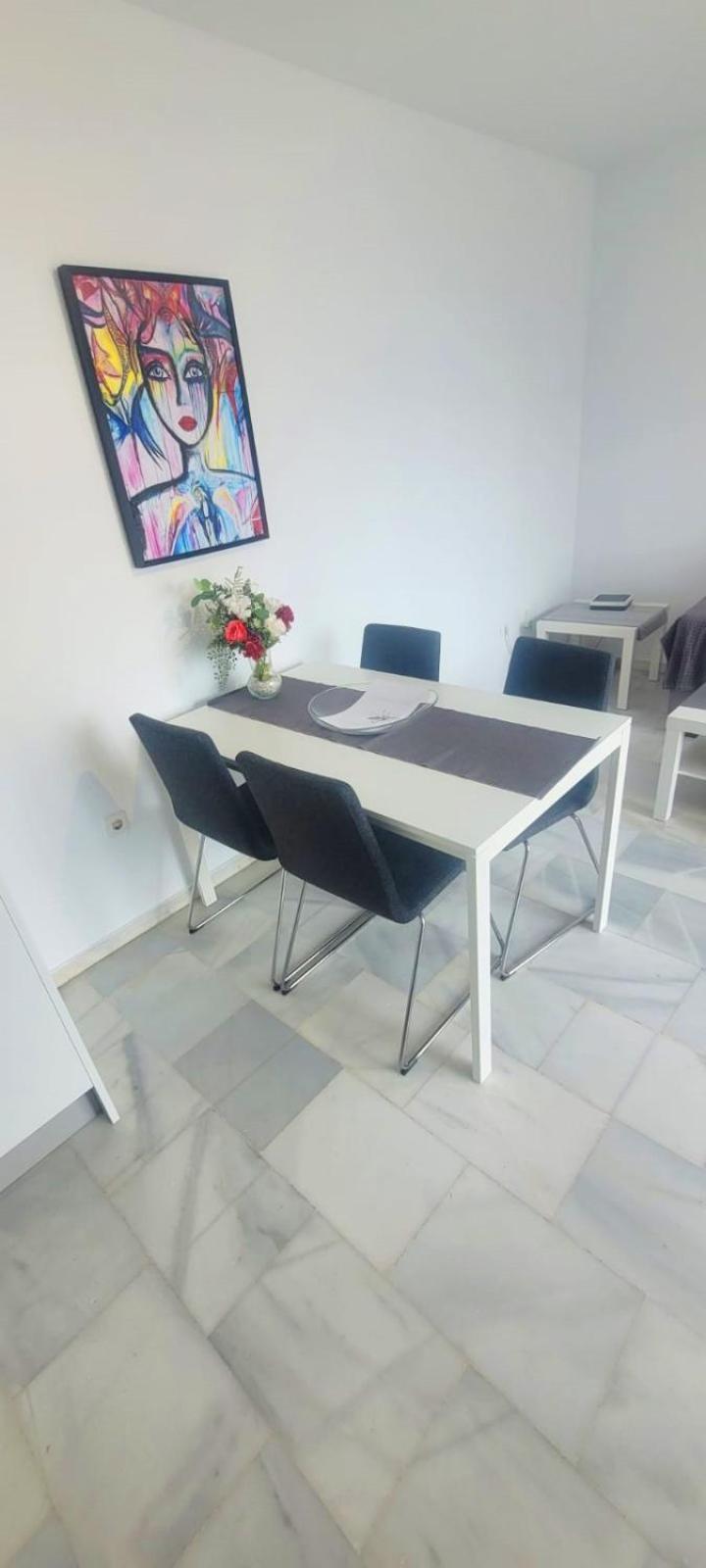 Delightful 2 Bed, Pueblo Evita Benalmádena Exterior foto