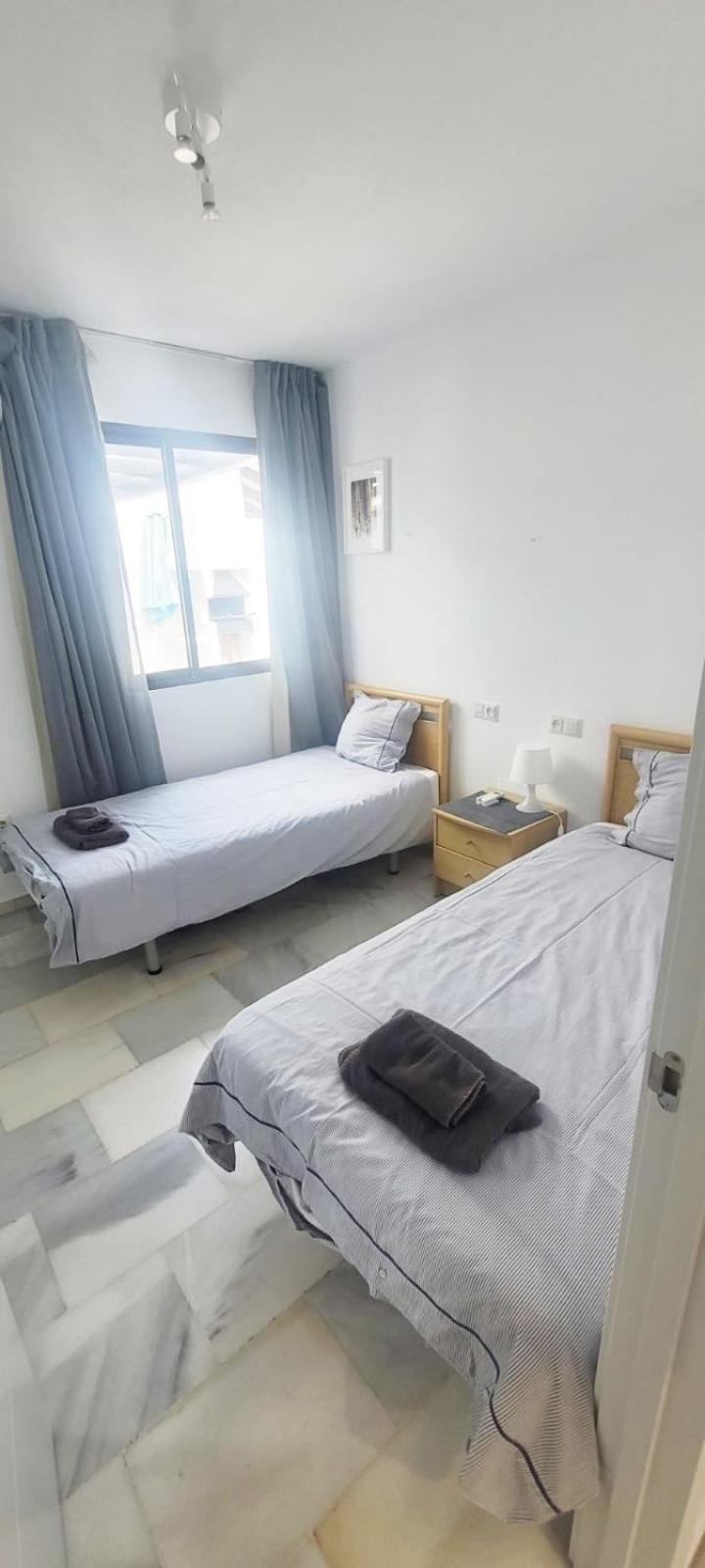 Delightful 2 Bed, Pueblo Evita Benalmádena Exterior foto